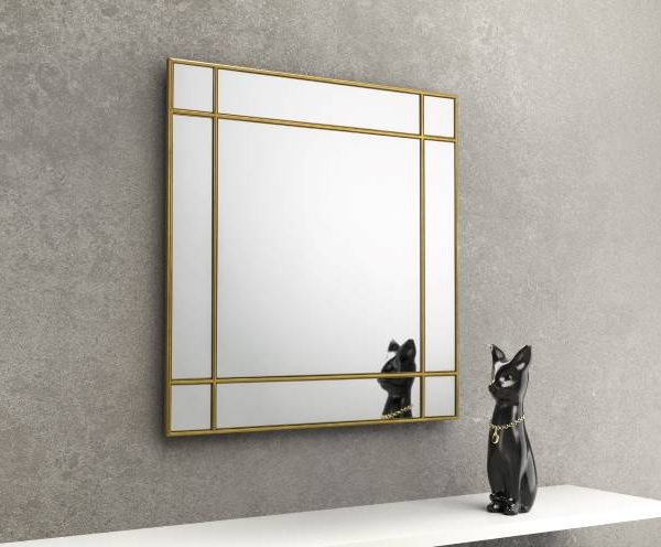 Fortissimo mirror placed on a wall