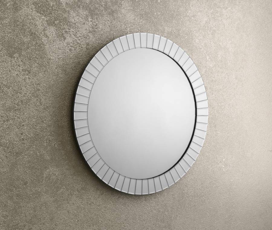 Sonata Round mirror placed on a wall